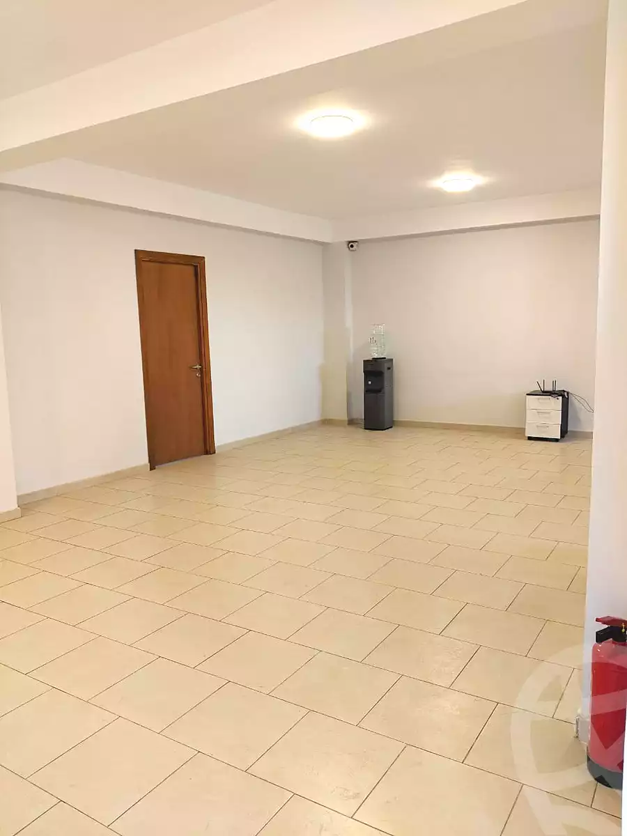 https://aqarmap.com.eg/ar/listing/7039770-for-rent-cairo-new-cairo-el-maantiqah-el-sinaiyyah