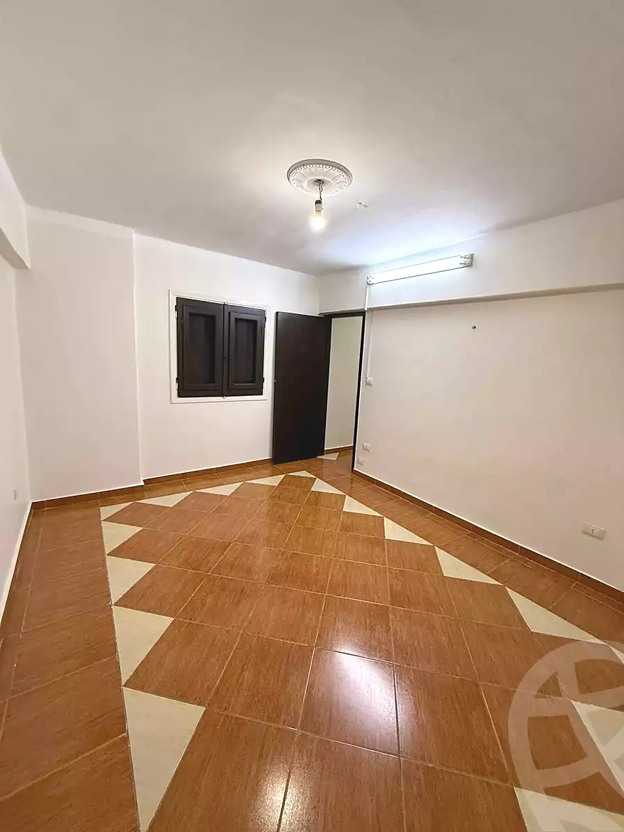 https://aqarmap.com.eg/en/listing/7039822-for-sale-alexandria-el-asafra-l-sfr-bhry