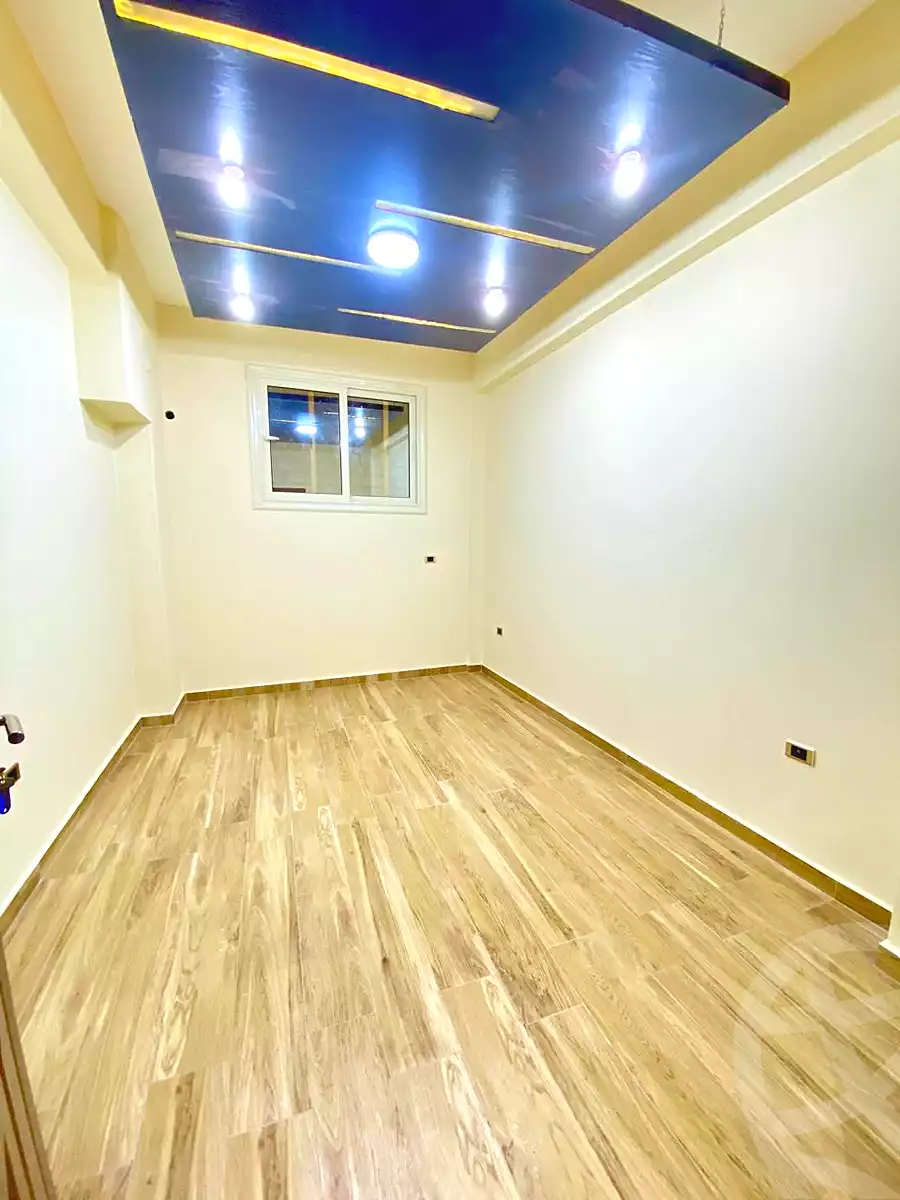 https://aqarmap.com.eg/ar/listing/7039790-for-rent-cairo-new-cairo-compounds-fifth-square