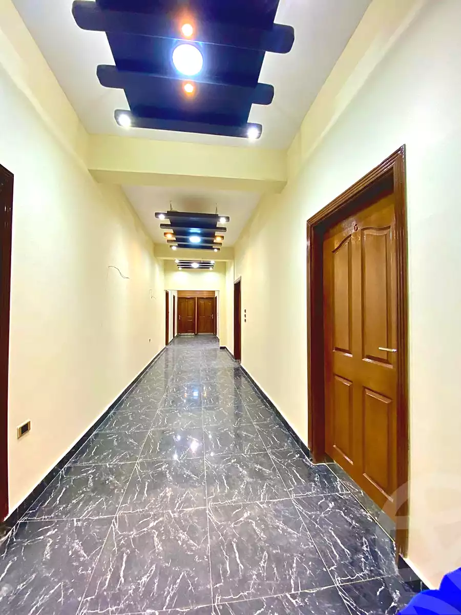 https://aqarmap.com.eg/ar/listing/7039790-for-rent-cairo-new-cairo-compounds-fifth-square