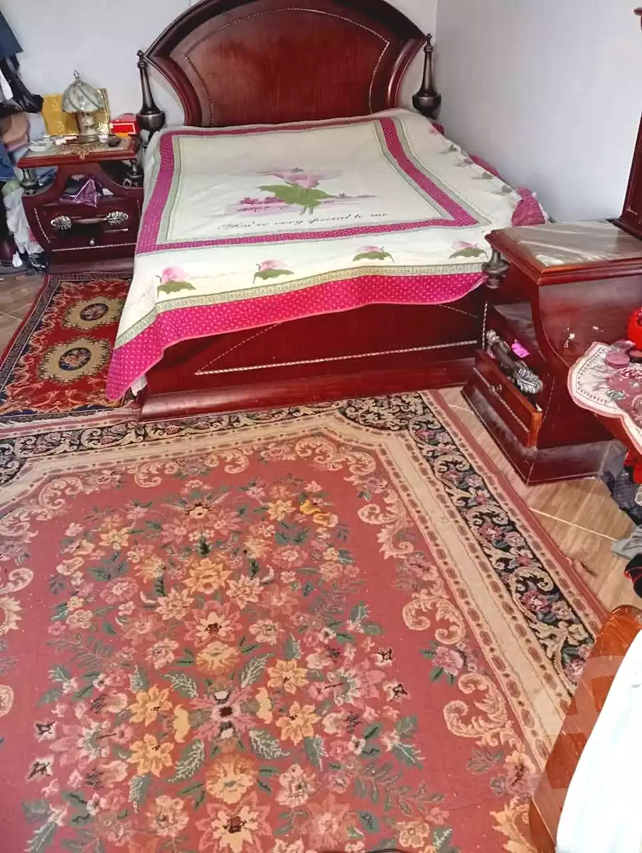 https://aqarmap.com.eg/en/listing/7039878-for-sale-alexandria-al-agamy-el-hanouvel-radwan-st