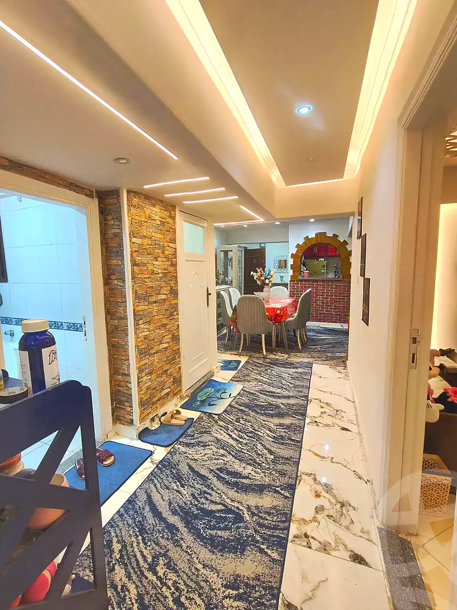 https://aqarmap.com.eg/ar/listing/7039971-for-sale-alexandria-el-asafra-l-sfr-bhry-el-geish-rd