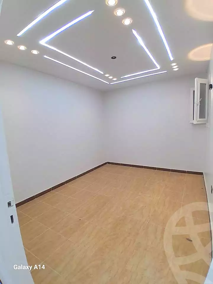 https://aqarmap.com.eg/ar/listing/7040101-for-sale-alexandria-el-asafra-l-sfr-bhry