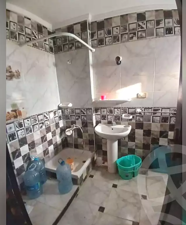 https://aqarmap.com.eg/ar/listing/7040161-for-sale-alexandria-el-asafra-seyam-st