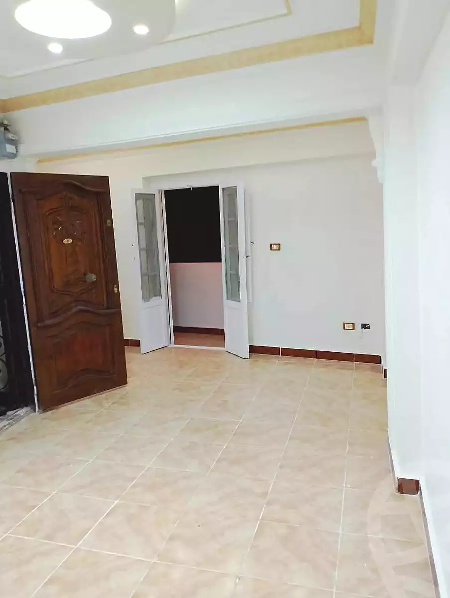 https://aqarmap.com.eg/ar/listing/7040244-for-sale-alexandria-lsywf-el-seyouf-qebly-el-salam-st