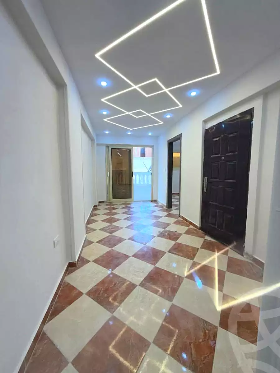https://aqarmap.com.eg/ar/listing/7040346-for-sale-alexandria-el-asafra-shr-45