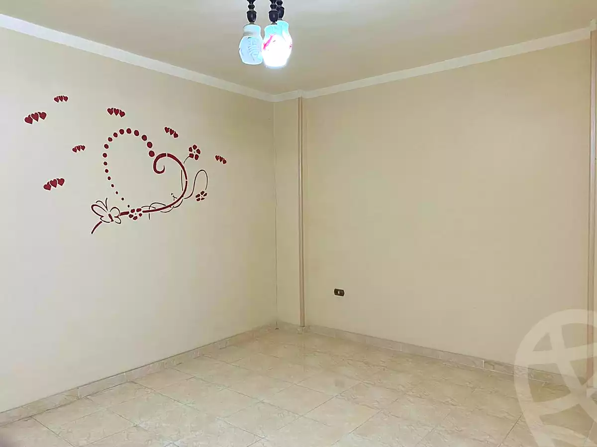 https://aqarmap.com.eg/en/listing/7040353-for-sale-qalyubia-banha-city-banha-city-farid-nada-st
