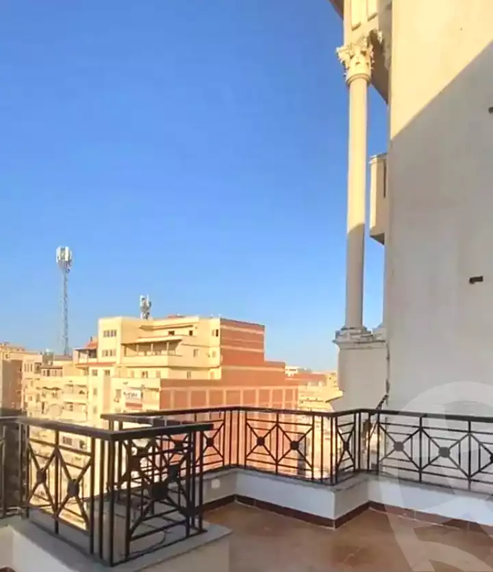 https://aqarmap.com.eg/ar/listing/7040523-for-sale-alexandria-al-agamy-lbytsh-bianchiii