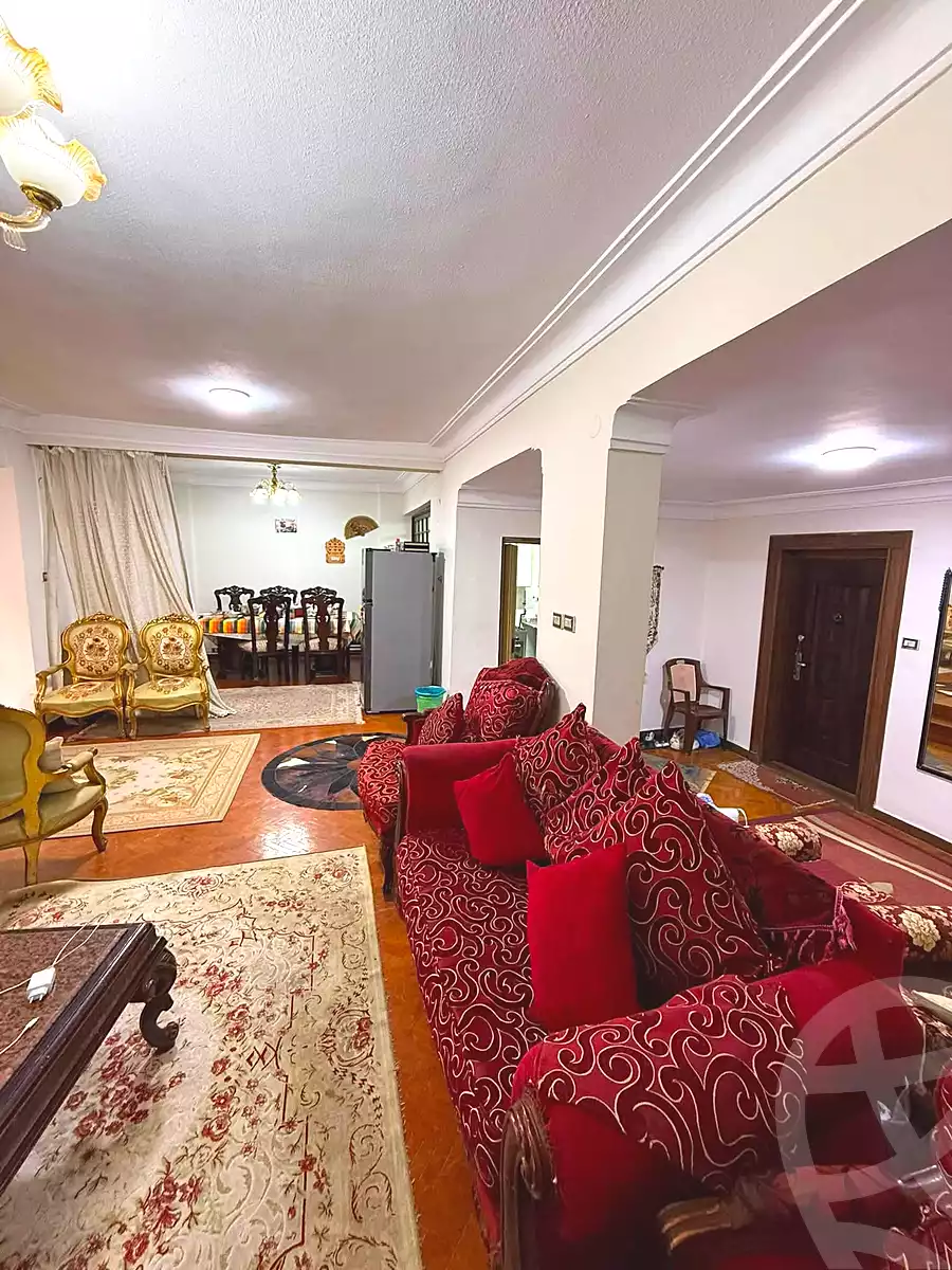 https://aqarmap.com.eg/ar/listing/7040696-for-sale-alexandria-miami