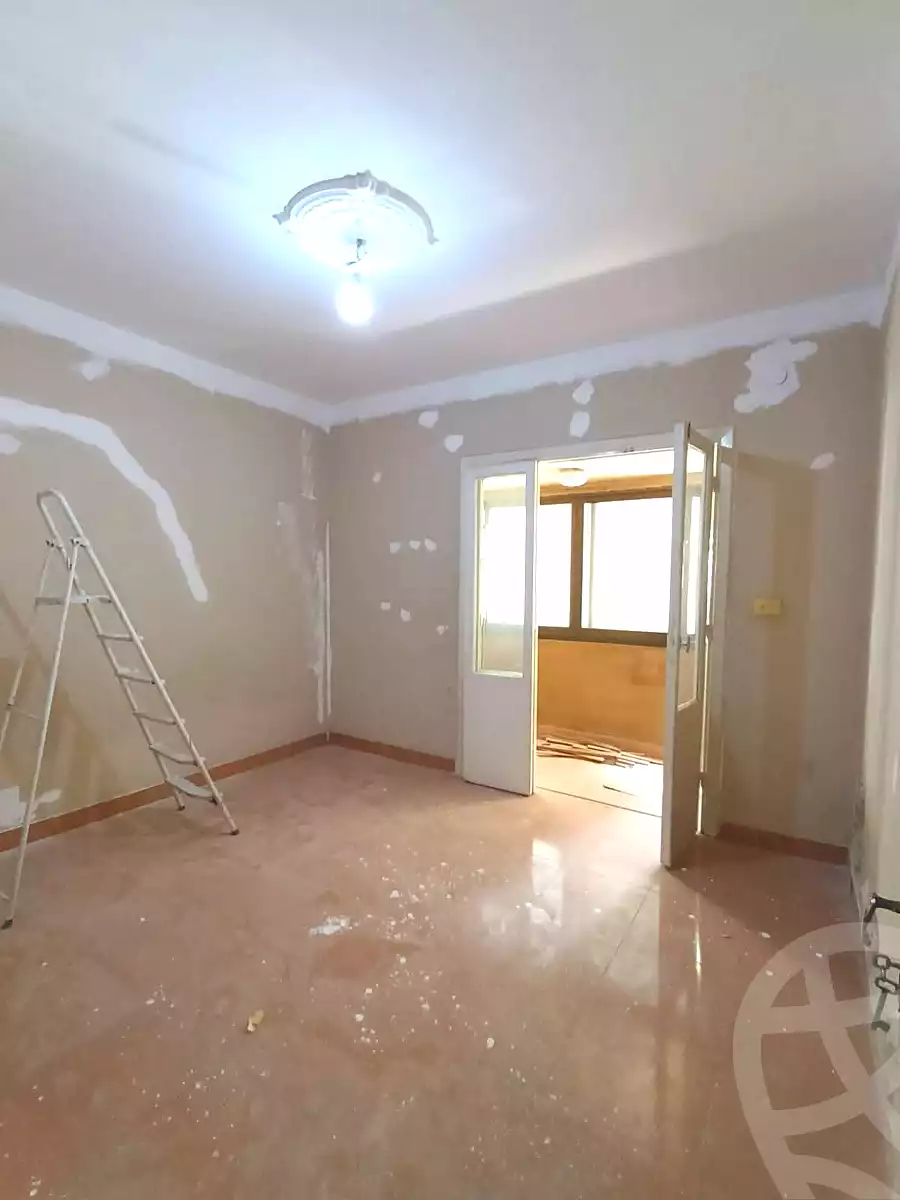 https://aqarmap.com.eg/ar/listing/7040778-for-sale-cairo-ain-shams-alf-maskn-maher-badawi-st
