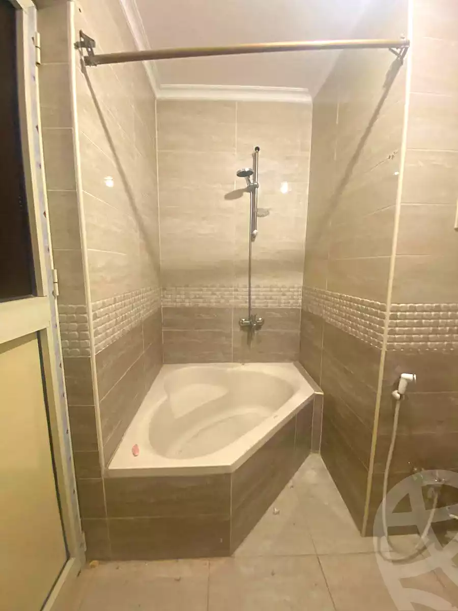 https://aqarmap.com.eg/en/listing/7040843-for-rent-cairo-ain-shams-mnshy-lthryr