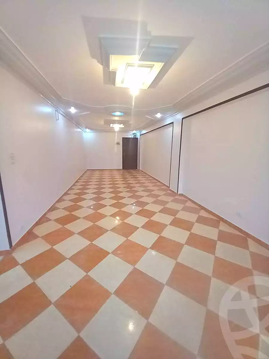 https://aqarmap.com.eg/en/listing/7040951-for-sale-alexandria-miami-shr-jml-bd-lnsr