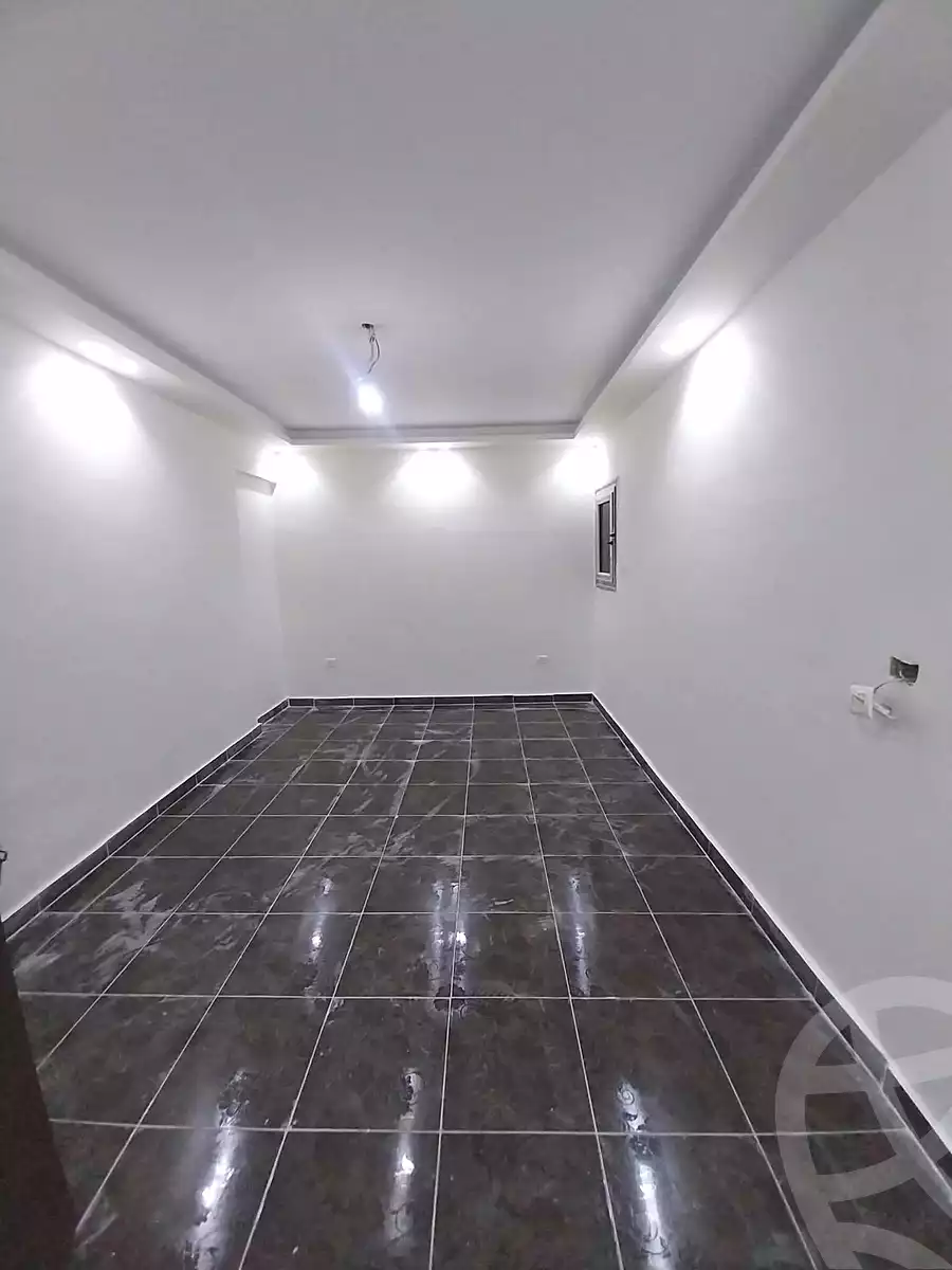 https://aqarmap.com.eg/ar/listing/7040976-for-sale-alexandria-miami-kaad-assrab-al-bhar-st