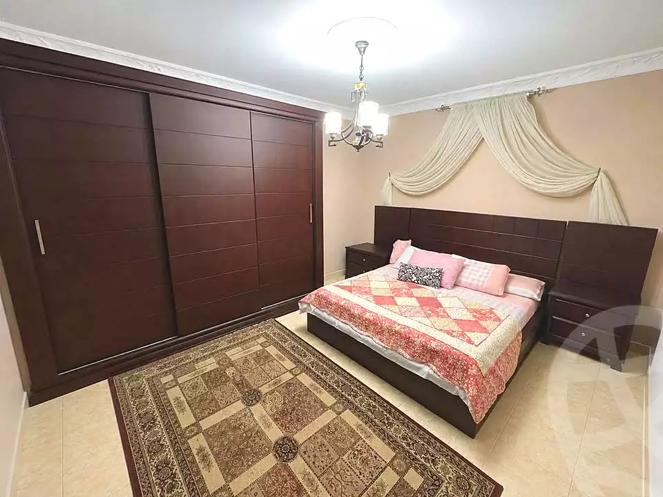 https://aqarmap.com.eg/en/listing/7041037-for-sale-alexandria-fyktwry-moustafa-al-shater-st