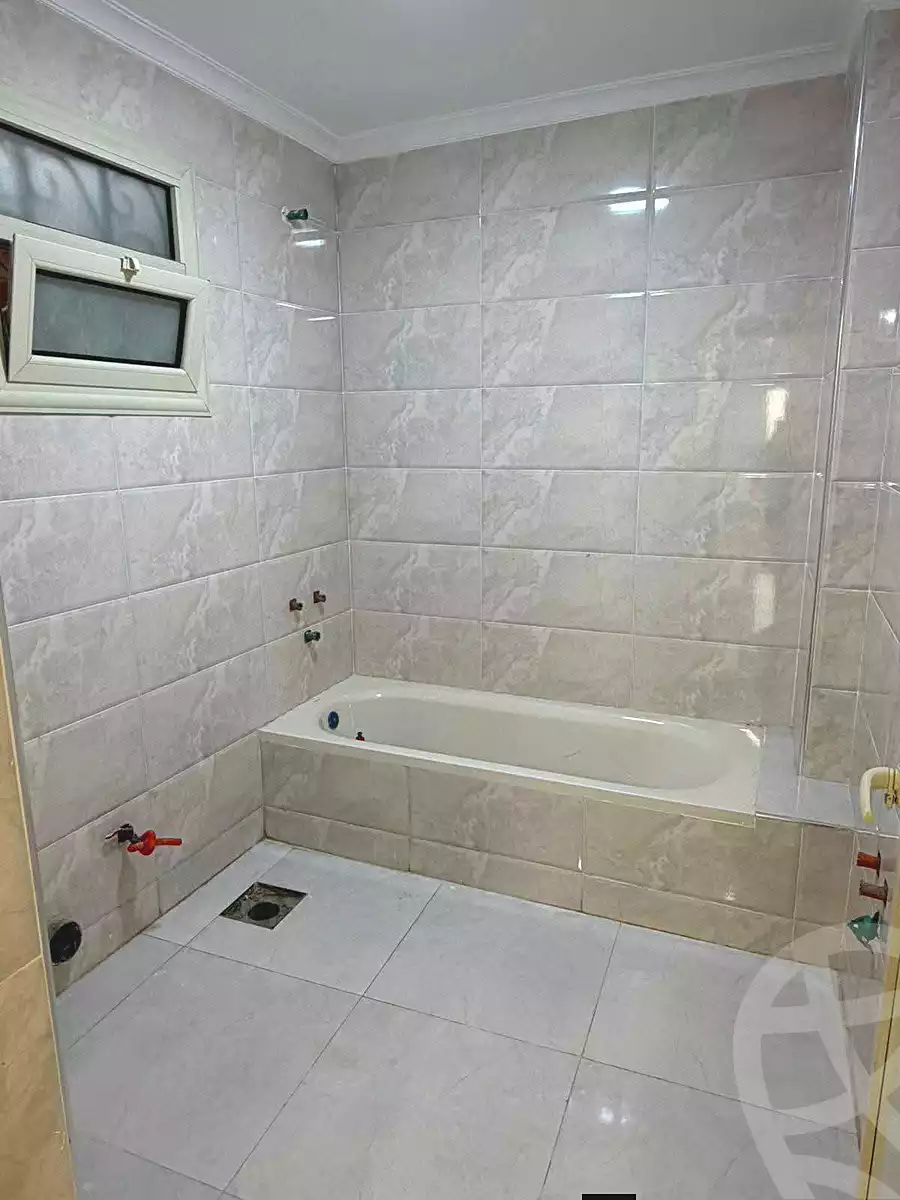 https://aqarmap.com.eg/en/listing/7041133-for-sale-cairo-ain-shams-el-naam