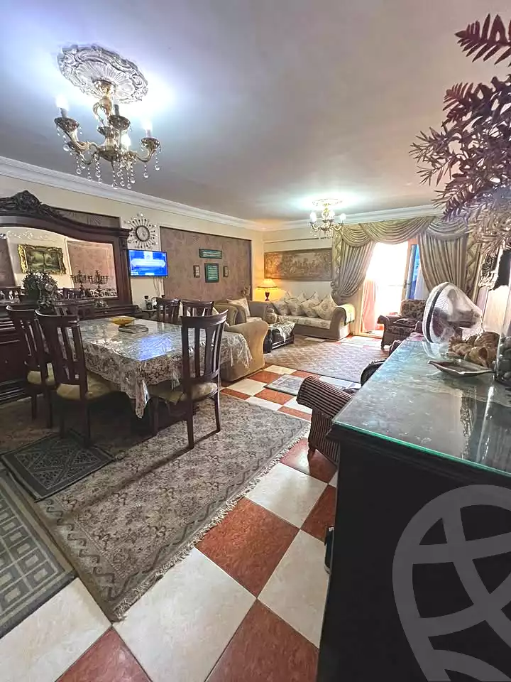 https://aqarmap.com.eg/en/listing/7041168-for-sale-alexandria-miami-mahmoud-el-isawy-st