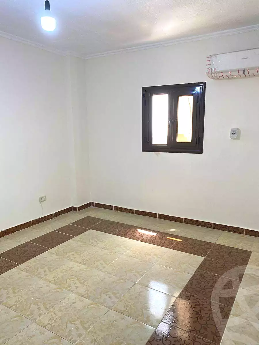 https://aqarmap.com.eg/ar/listing/7041204-for-sale-alexandria-moharram-bey-saleh-al-hedini-st