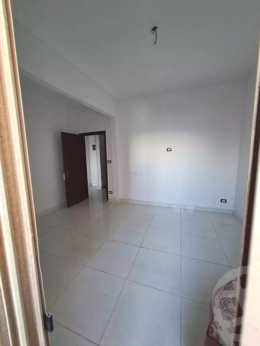 https://aqarmap.com.eg/ar/listing/7041341-for-sale-alexandria-camp-cesar