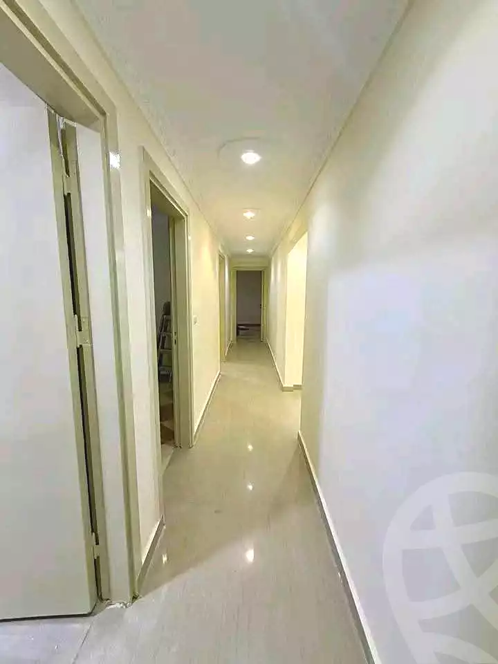 https://aqarmap.com.eg/ar/listing/7041363-for-sale-alexandria-al-agamy-lbytsh-el-reyad-st