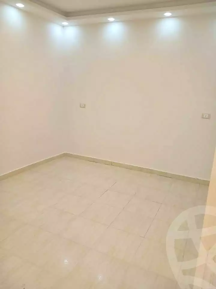 https://aqarmap.com.eg/ar/listing/7041383-for-sale-alexandria-al-agamy-lbytsh-belia-st