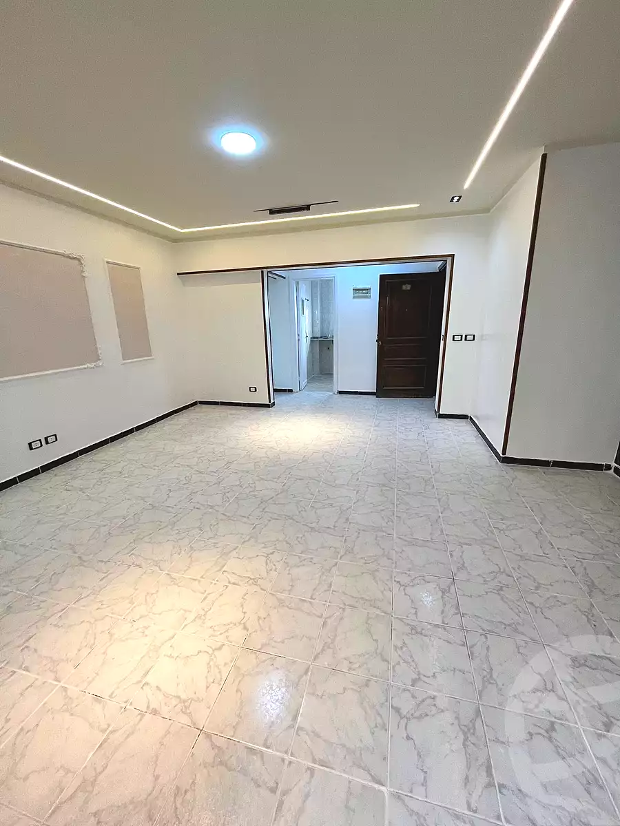 https://aqarmap.com.eg/ar/listing/7041391-for-sale-alexandria-al-agamy-shataa-el-nakheel