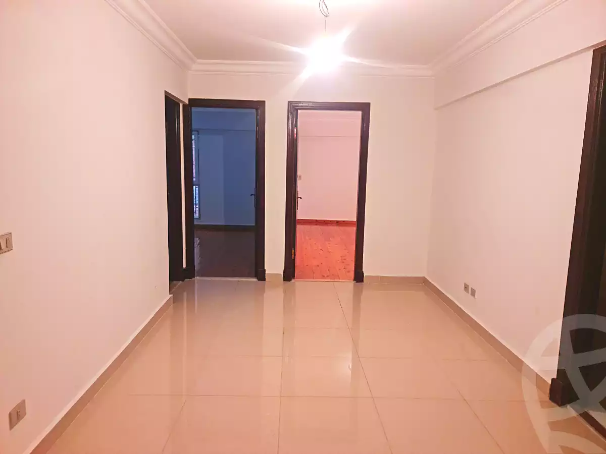 https://aqarmap.com.eg/ar/listing/7035425-for-sale-alexandria-smouha-compounds-in-smouha-fayrouzit-smouha