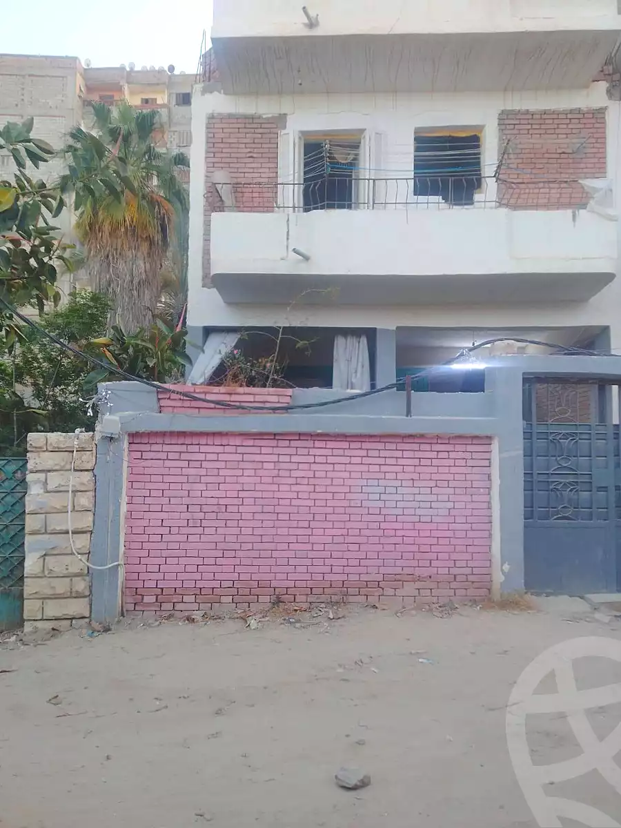 https://aqarmap.com.eg/ar/listing/7041635-for-sale-alexandria-al-agamy-el-hanouvel-al-asdakaa-st