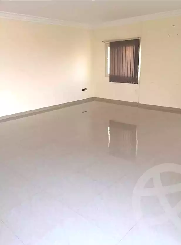 https://aqarmap.com.eg/ar/listing/7041742-for-sale-alexandria-al-agamy-el-kilo-21