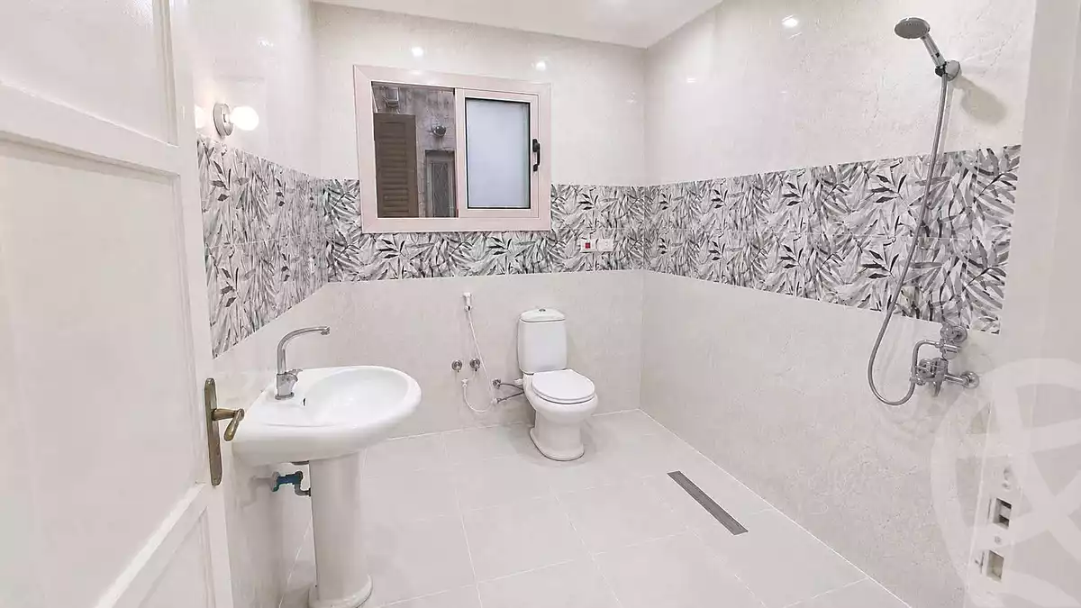 https://aqarmap.com.eg/en/listing/7041788-for-rent-cairo-ain-shams-ain-shams-el-sharkia-el-eshrein-stt