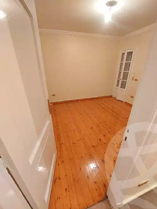 https://aqarmap.com.eg/ar/listing/7041793-for-sale-alexandria-smouha-zaki-ragab-st