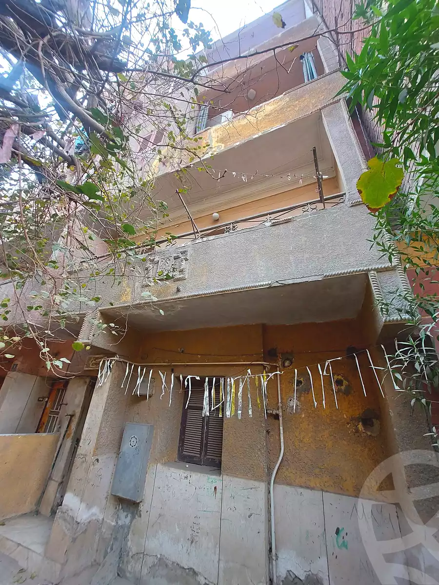 https://aqarmap.com.eg/ar/listing/7041985-for-sale-cairo-helwan-el-shareaa-el-sharby-st
