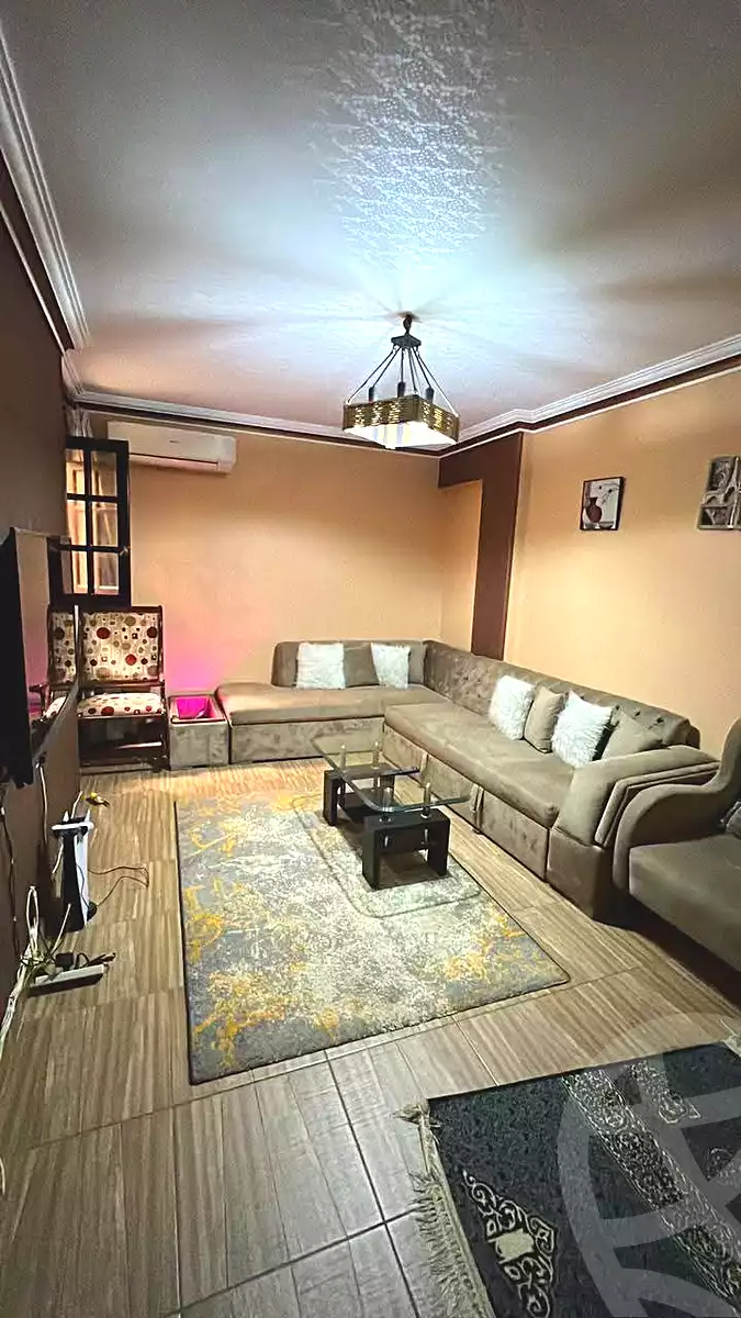 https://aqarmap.com.eg/en/listing/7042000-for-sale-cairo-ain-shams-ahmed-esmat-st