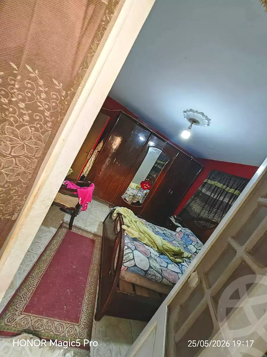 https://aqarmap.com.eg/ar/listing/7042032-for-sale-cairo-helwan-helwan-el-sharkeya-borhan-st