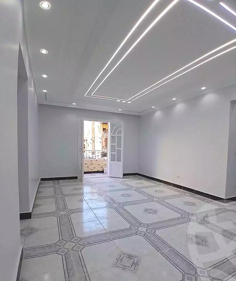 https://aqarmap.com.eg/en/listing/7042175-for-sale-alexandria-camp-cesar