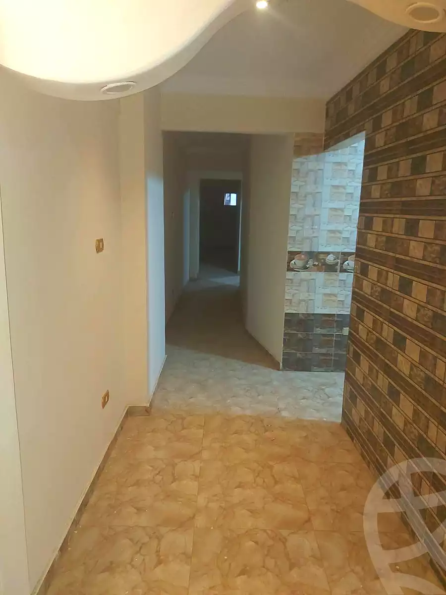 https://aqarmap.com.eg/ar/listing/7042272-for-sale-cairo-helwan-helwan-el-sharkeya-el-maraghi-st