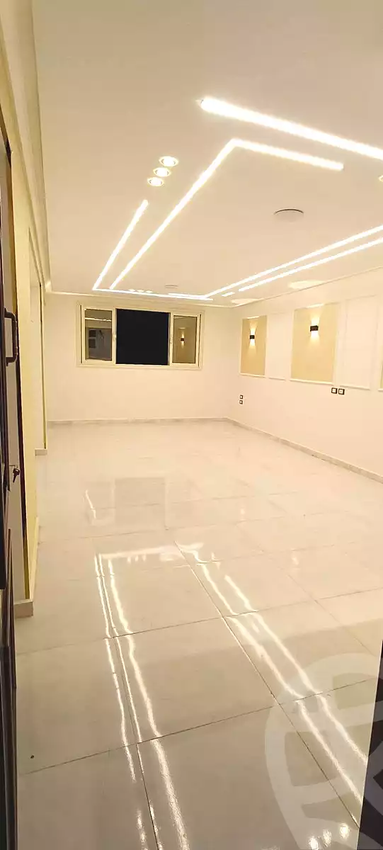 https://aqarmap.com.eg/en/listing/7042317-for-sale-cairo-helwan-hadayek-helwan-nile-corniche-st