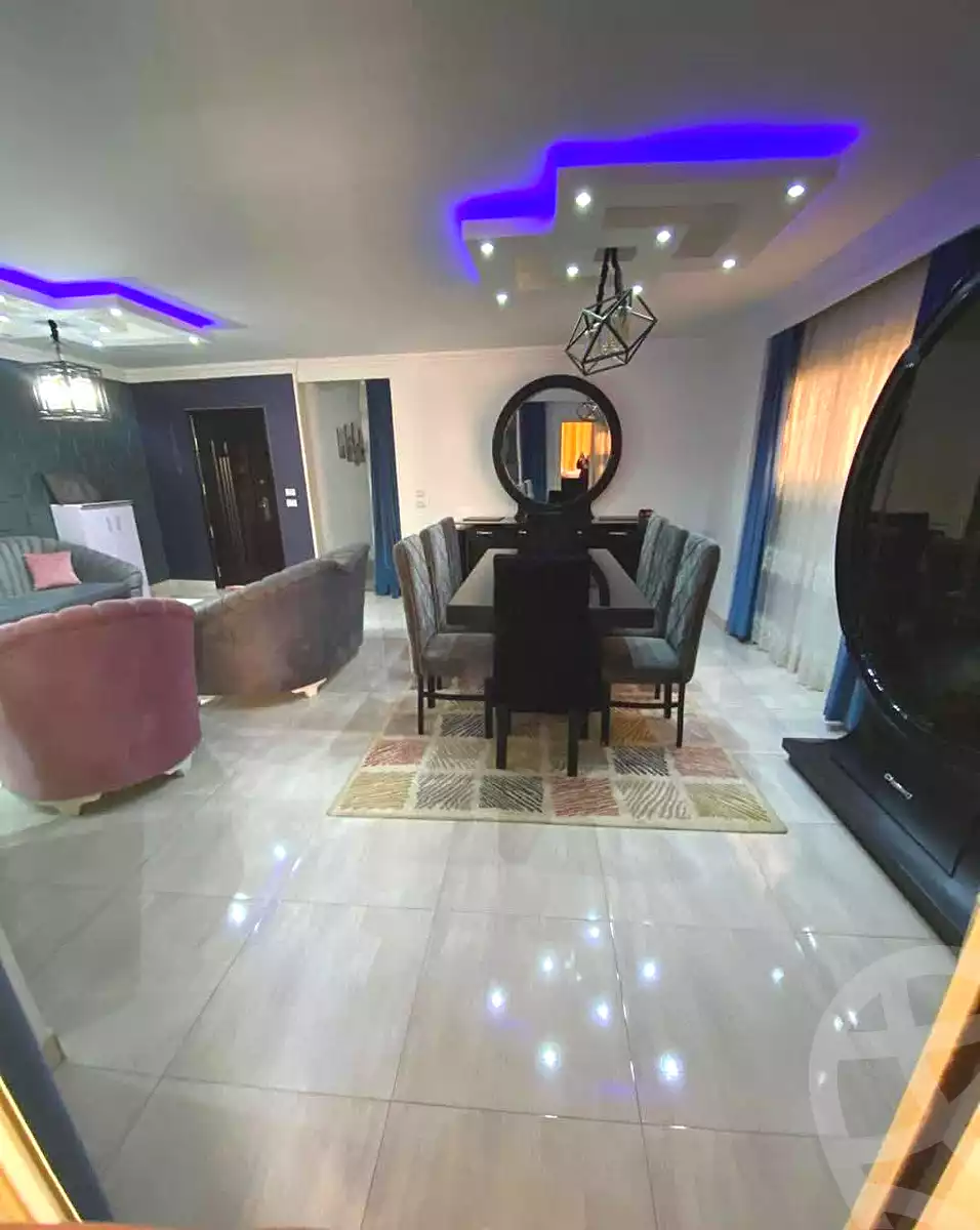 https://aqarmap.com.eg/en/listing/7042340-for-sale-cairo-helwan-hadayek-helwan-nile-corniche-st