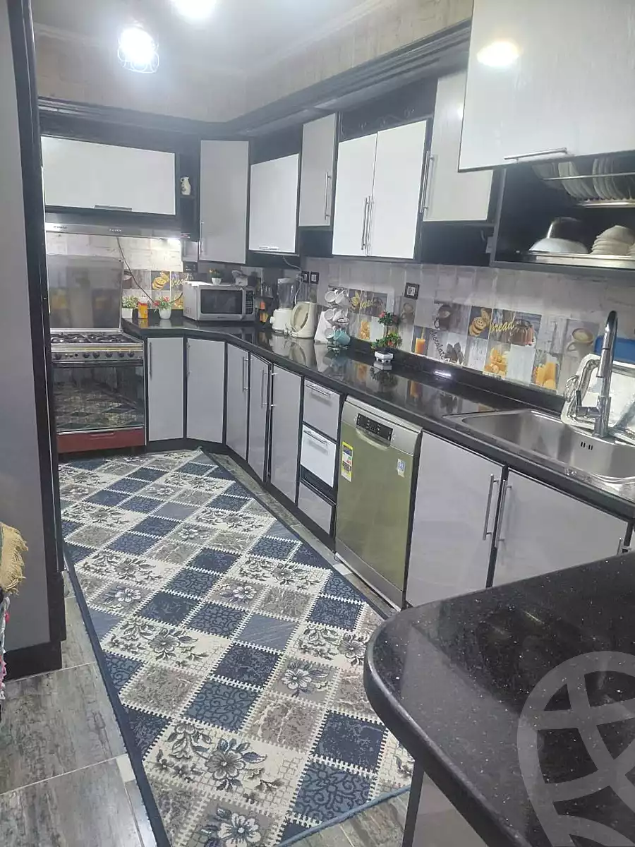 https://aqarmap.com.eg/en/listing/7042397-for-sale-cairo-elnozha-Streettt-27