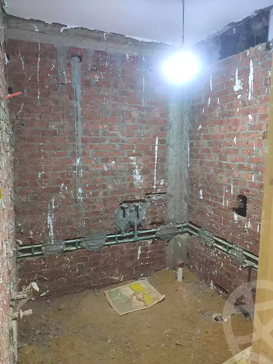 https://aqarmap.com.eg/ar/listing/7042411-for-sale-cairo-helwan-hadayek-helwan-el-eshrein-st
