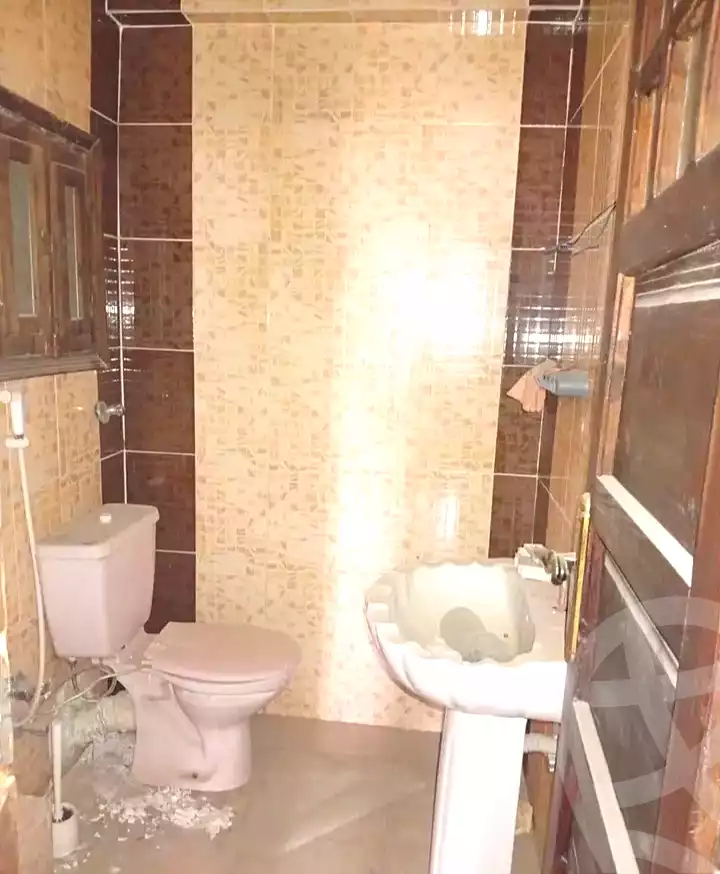 https://aqarmap.com.eg/ar/listing/7042584-for-sale-alexandria-sydy-bshr-shr-mlk-hfny