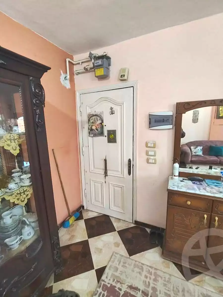 https://aqarmap.com.eg/ar/listing/7042723-for-sale-cairo-helwan-hadayek-helwan-nile-corniche-st