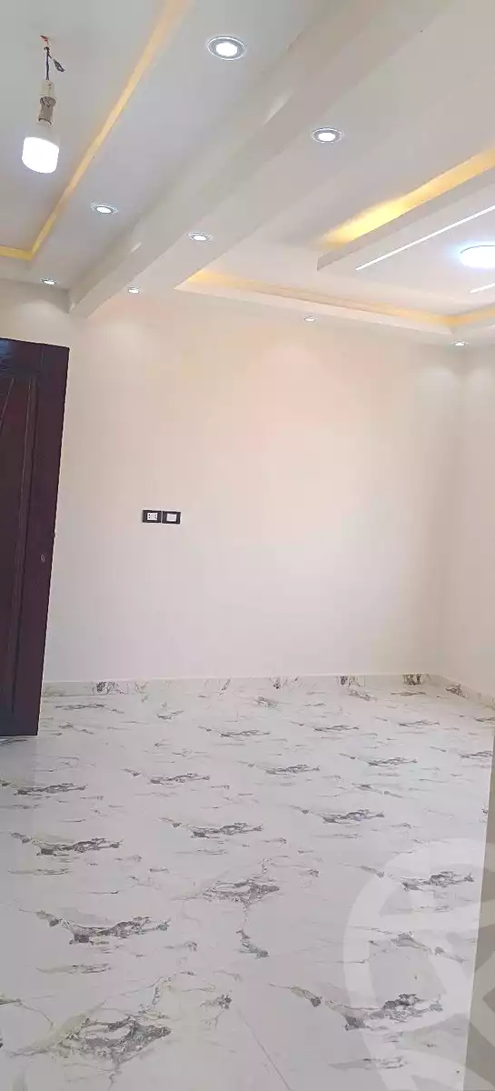 https://aqarmap.com.eg/ar/listing/7042582-for-sale-cairo-helwan-hadayek-helwan-el-eshrein-st