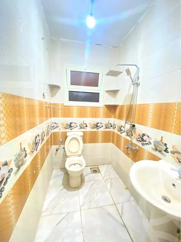 https://aqarmap.com.eg/ar/listing/7042439-for-rent-alexandria-al-agamy-lbytsh-bianchiii