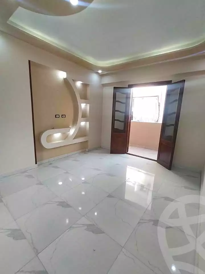 https://aqarmap.com.eg/ar/listing/7042390-for-sale-alexandria-lsywf-el-falki