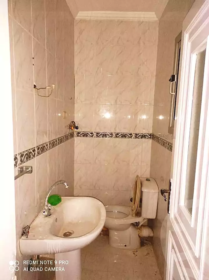 https://aqarmap.com.eg/en/listing/7042375-for-rent-alexandria-fyktwry-el-galaa-st