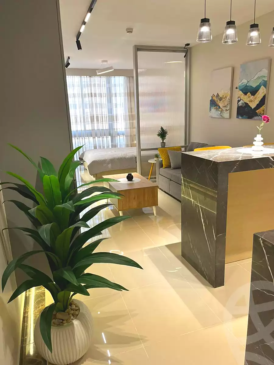 https://aqarmap.com.eg/ar/listing/7042946-for-rent-cairo-new-cairo-compounds-nyoum-nyw-kyrw