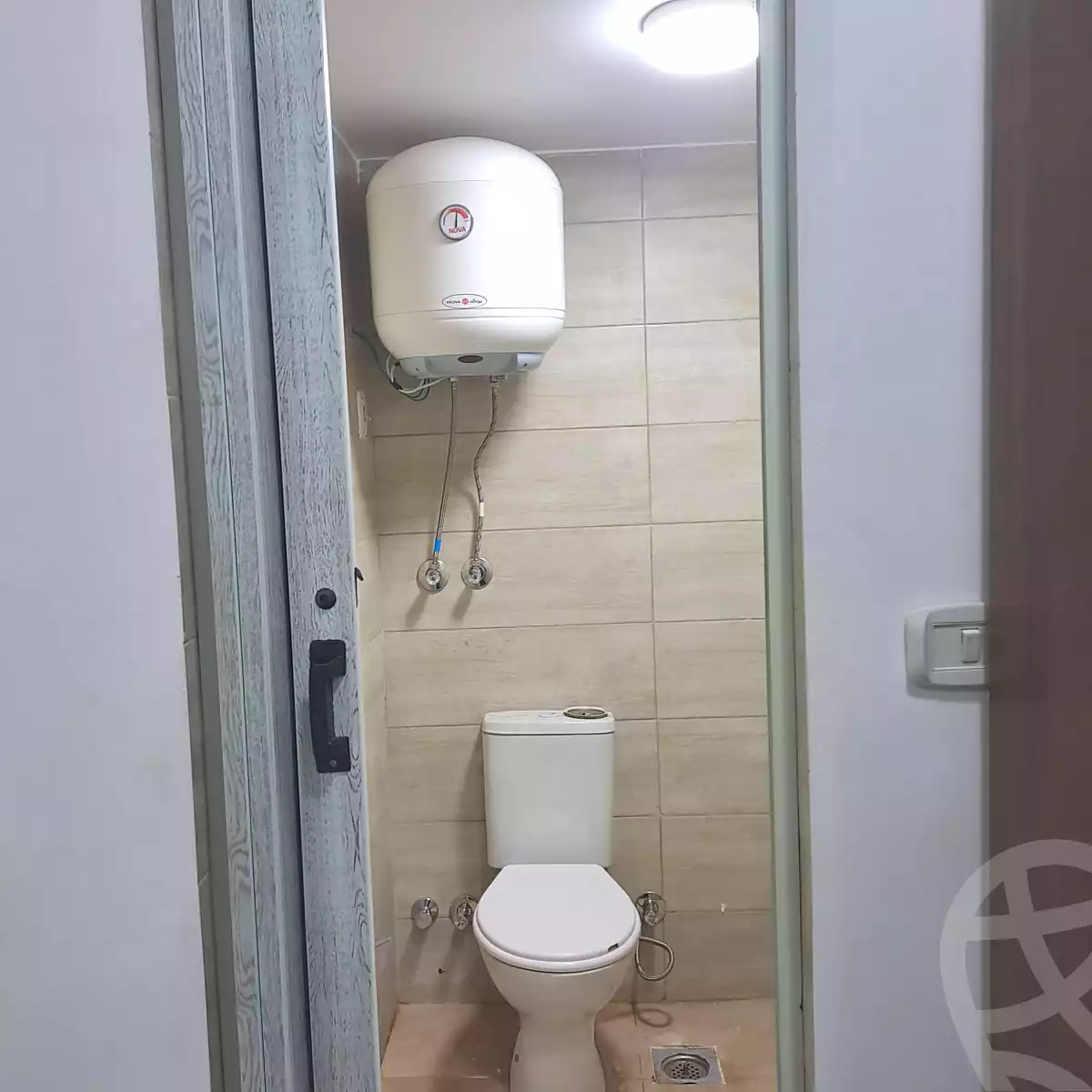 https://aqarmap.com.eg/ar/listing/7043239-for-rent-cairo-new-cairo-ganob-el-akadamiya-south-academy-g-lotfy-hassona-st