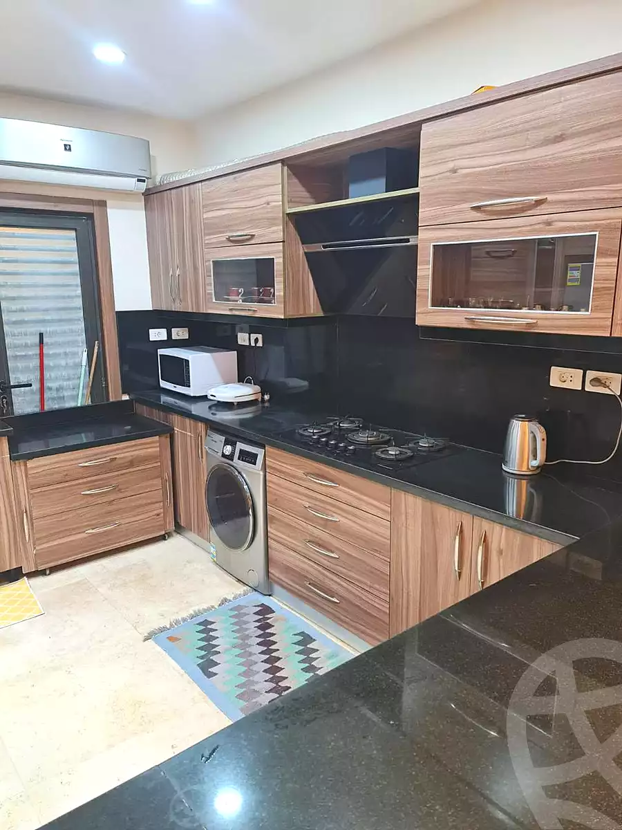 https://aqarmap.com.eg/en/listing/7043399-for-rent-cairo-new-cairo-compounds-lakeview-residence