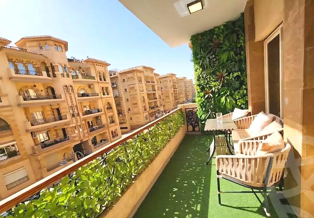 https://aqarmap.com.eg/ar/listing/7043619-for-sale-cairo-new-cairo-compounds-hayati-residence