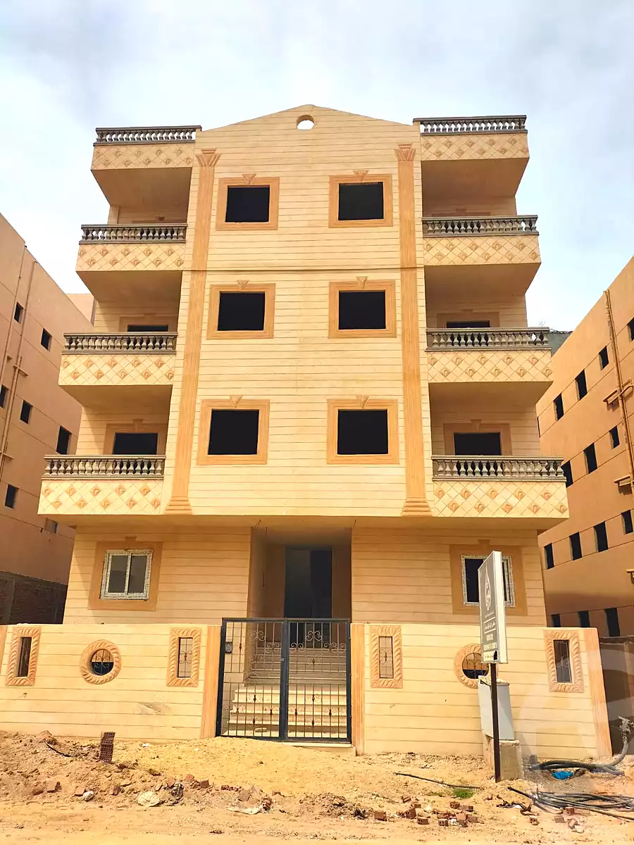 https://aqarmap.com.eg/en/listing/7043846-for-sale-cairo-badr-city-hai-el-ashgar-featured-neighborhood-bait-el-watan